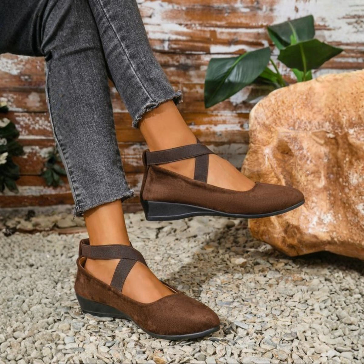 AMANDA™ | ZAPATO SLIP-ON CON CUÑA CÓMODA