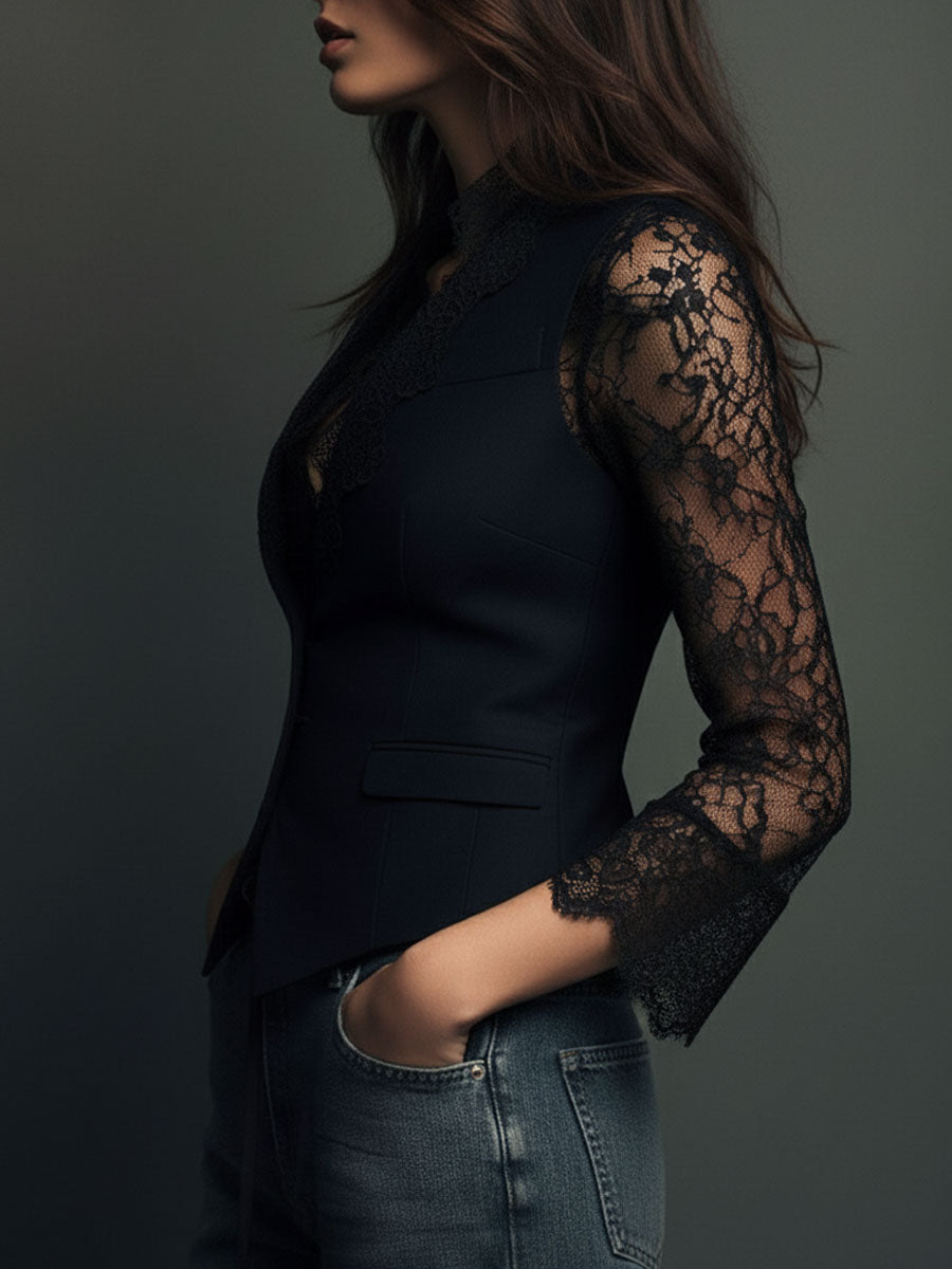 VITTORIA | Blazer Negro con Mangas Semi-Transparentes