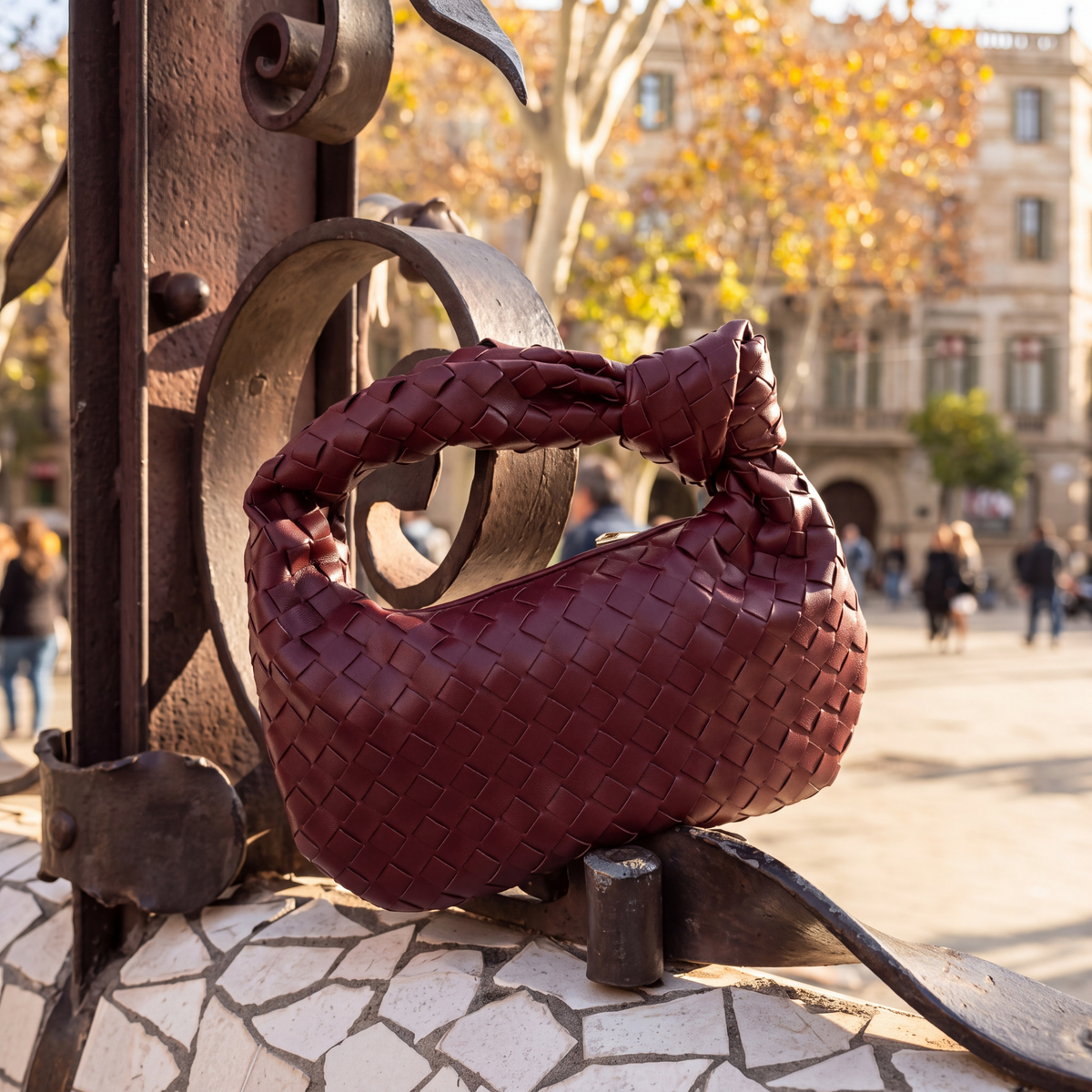 Bolso de Mano Willow de Cuero