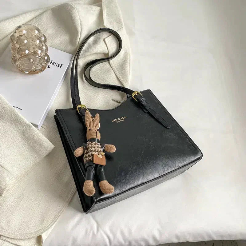 LENNA | Bolso de hombro vintage de piel vegana