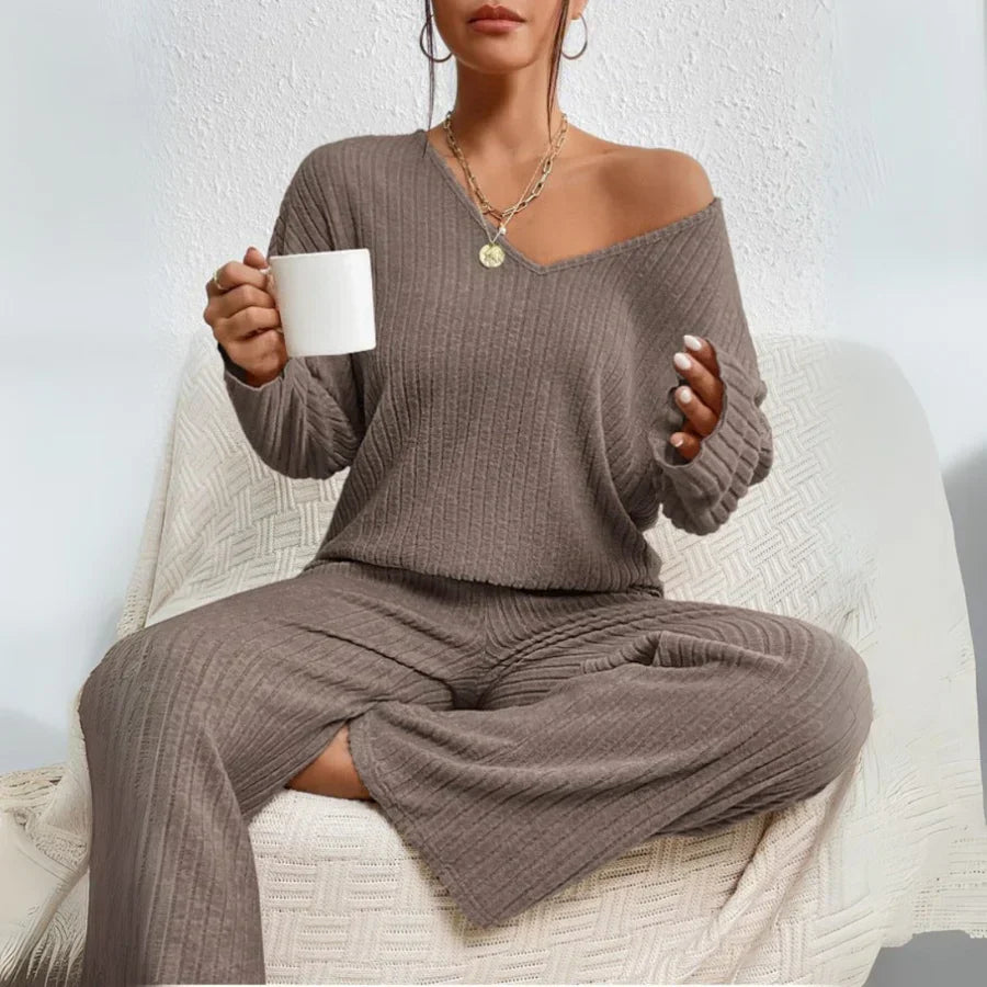 HABAN | Conjunto de dos piezas con pantalones rectos y top con escote en V
