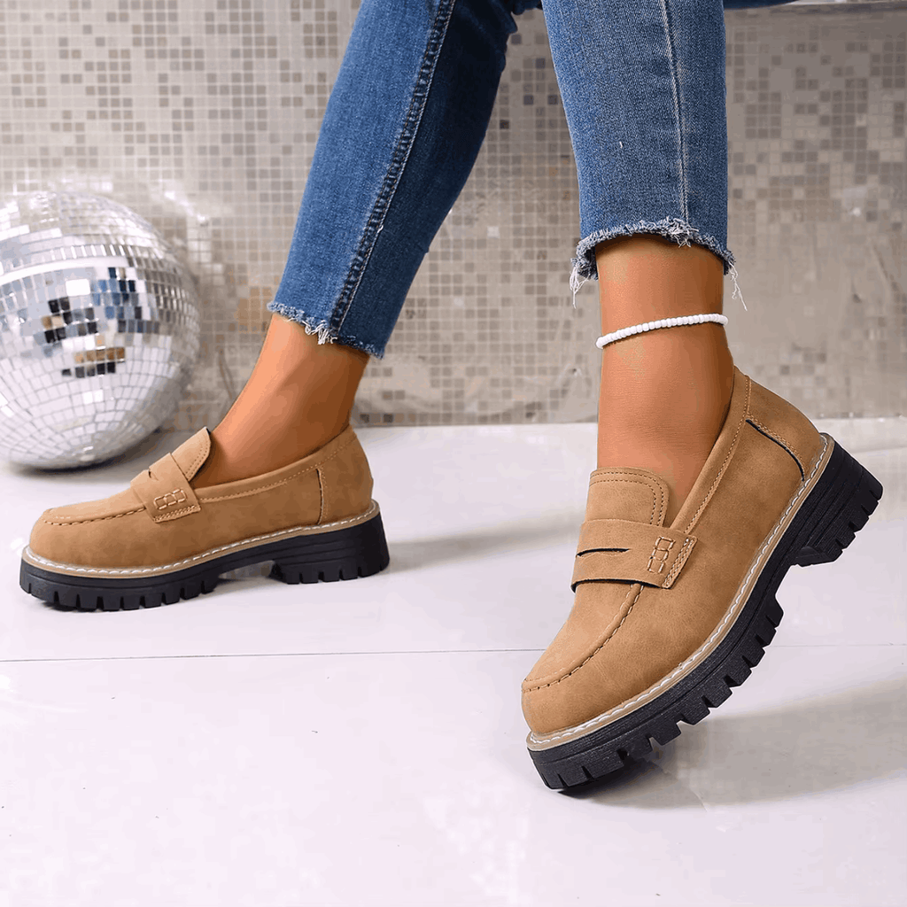 ALEXIA | Mocasines con plataforma de estilo universitario