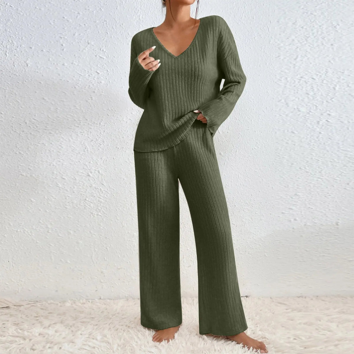 HABAN | Conjunto de dos piezas con pantalones rectos y top con escote en V
