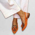 ELENA | Sandalias con tiras y pompones