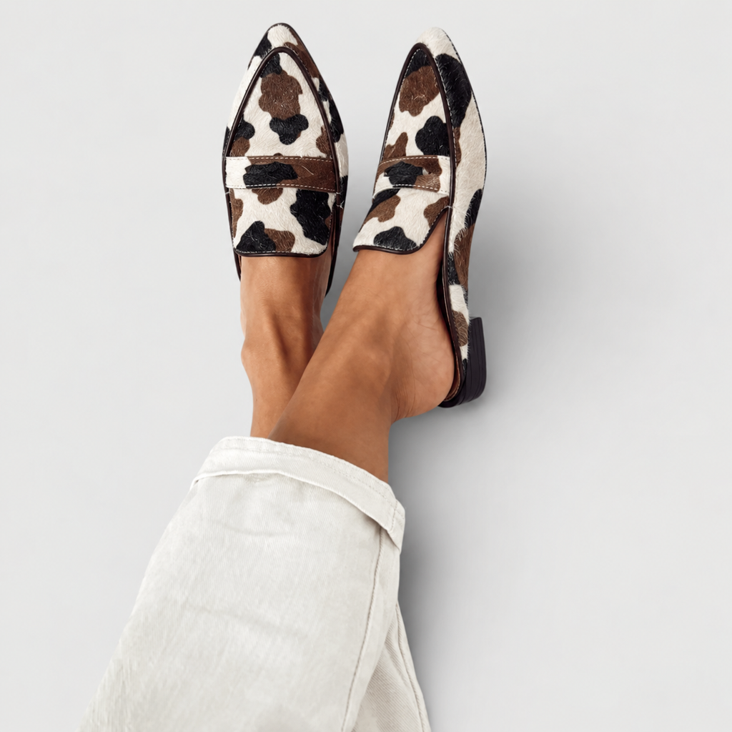 MARÍA | Cómodos mocasines con diseño de vaca