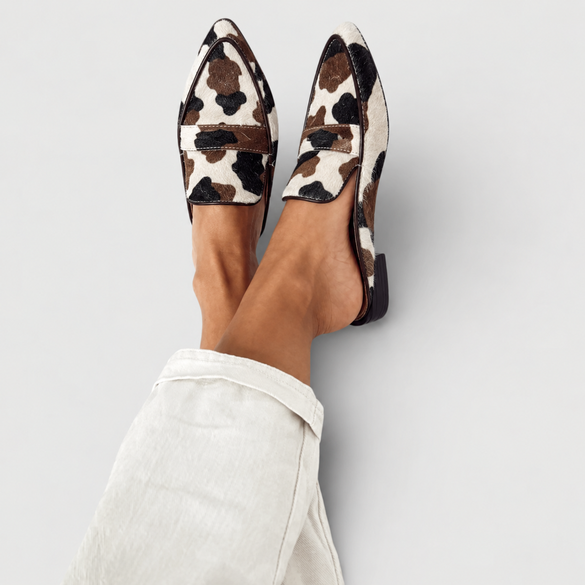 MARÍA | Cómodos mocasines con diseño de vaca