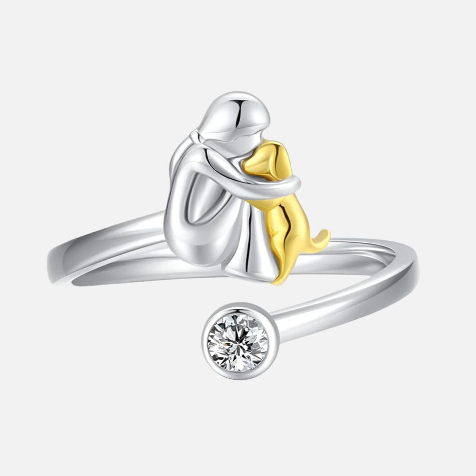 Anillo de perro de plata con circonitas